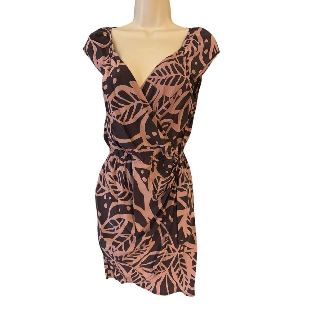 Charlie Jade Women’s Size XS Purple Floral Print Silk Faux Wrap Dress